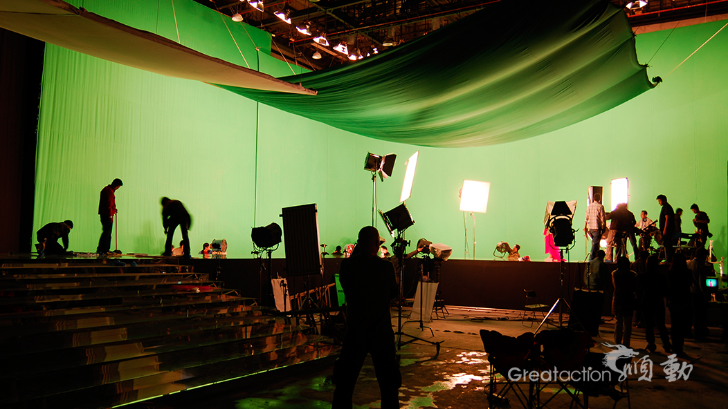 周杰倫、莫文蔚攜手雅力士汽車