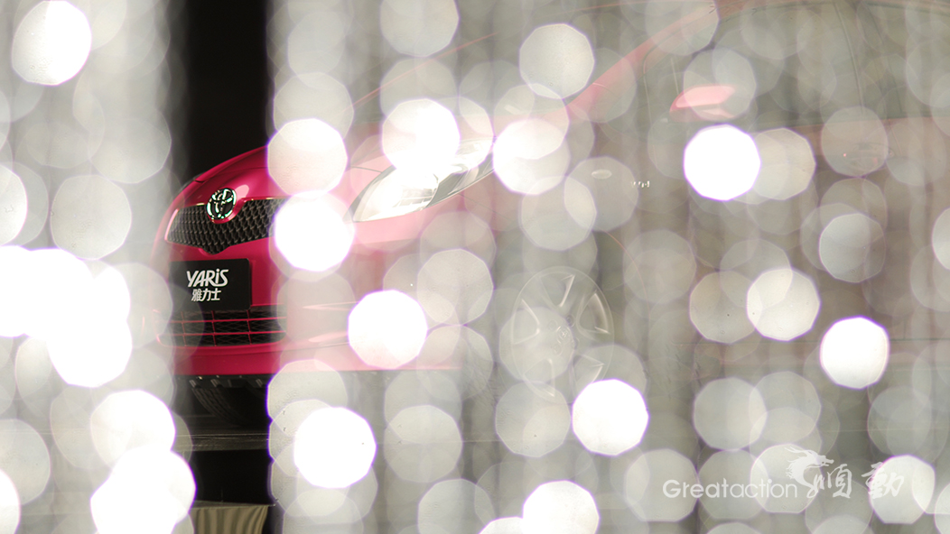 周杰倫、莫文蔚攜手雅力士汽車